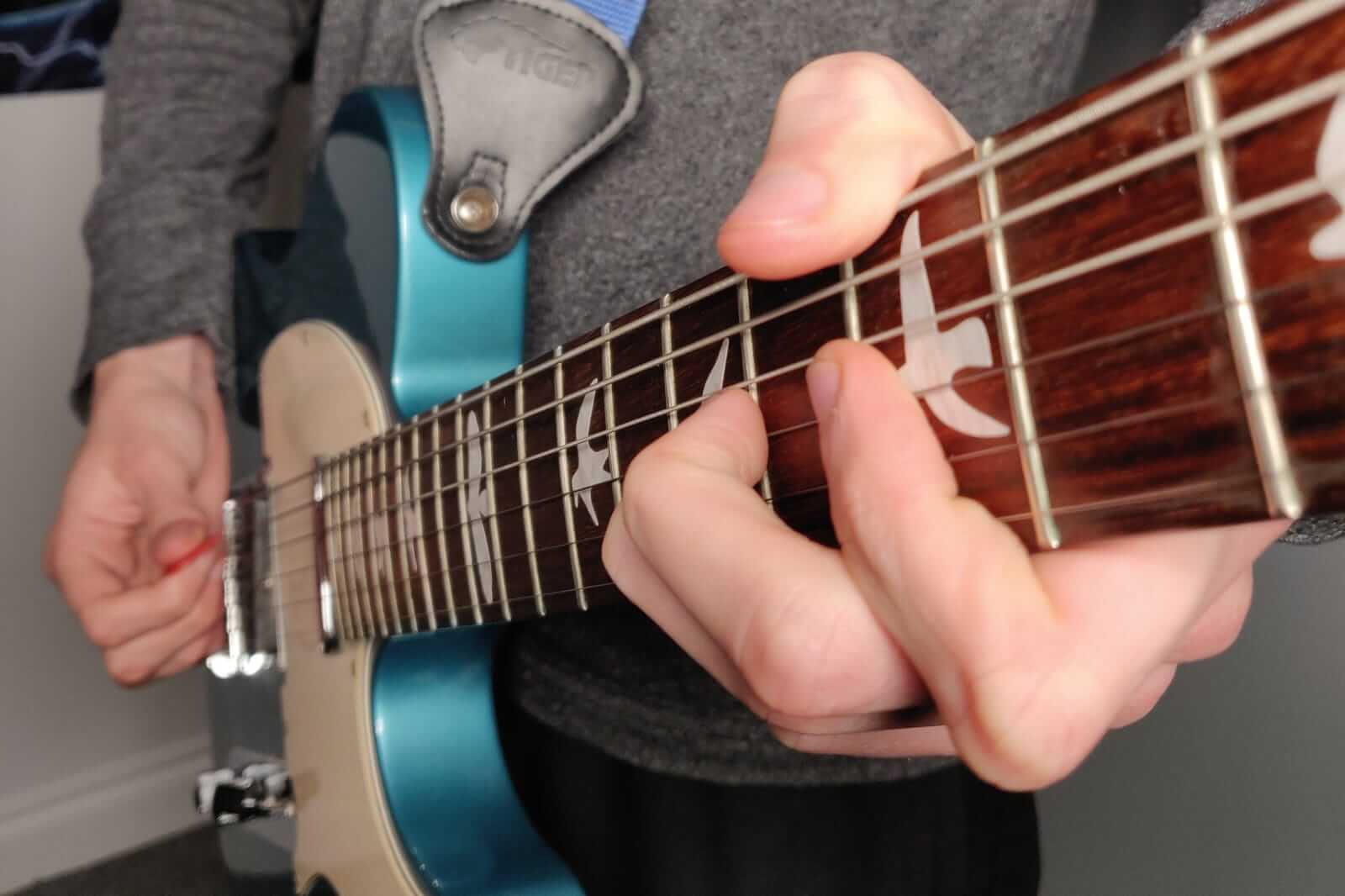 You are currently viewing Top 5 Guitar Arpeggio Shapes with PDF for Beginners