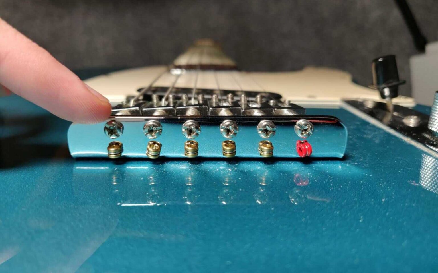 The Best Way to Set & Fix Guitar Intonation Beast Mode Guitar